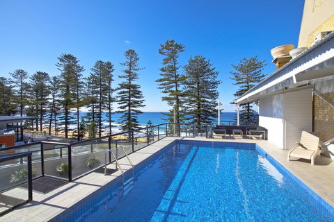 Manly Paradise Motel & Apartments - Accommodation Coffs Harbour 2