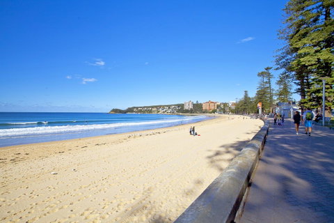 Manly Paradise Motel & Apartments - Accommodation Coffs Harbour 3