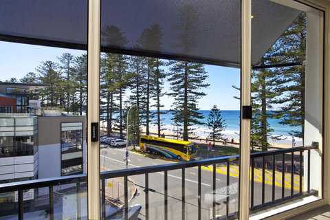 Manly Paradise Motel & Apartments - Accommodation Coffs Harbour 4