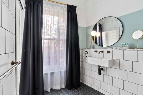 Hotel Harry, Ascend Hotel Collection - Accommodation Coffs Harbour 35