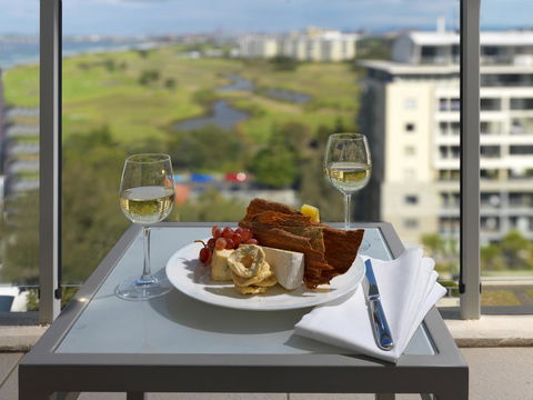 Sage Hotel Wollongong - Accommodation Coffs Harbour 8