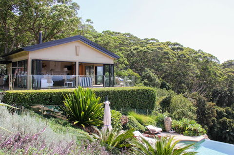 The Outlook Cabana - Accommodation Coffs Harbour 10