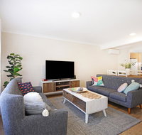 Abode  Culburra - Pet Friendly - 4 Mins to Beach - Accommodation Coffs Harbour