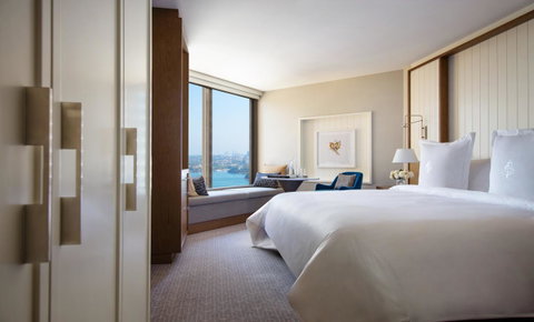 Four Seasons Hotel Sydney - Accommodation Coffs Harbour 4