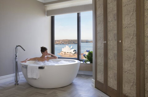 Four Seasons Hotel Sydney - Accommodation Coffs Harbour 35