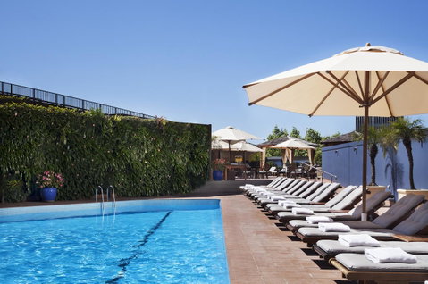 Four Seasons Hotel Sydney - Accommodation Coffs Harbour 38
