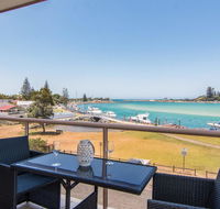 Shoreline 7 with 180 degree water views - Accommodation Coffs Harbour