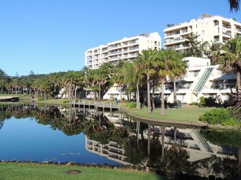 Charlesworth Bay Beach Resort - Accommodation Coffs Harbour 0