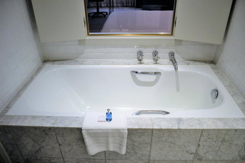 Radisson Blu Plaza Hotel Sydney - Accommodation Coffs Harbour 37
