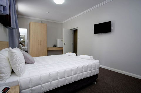 Lakes And Ocean Hotel Forster - Accommodation Coffs Harbour 15