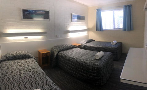 Coastal Bay Motel - Accommodation Coffs Harbour 21