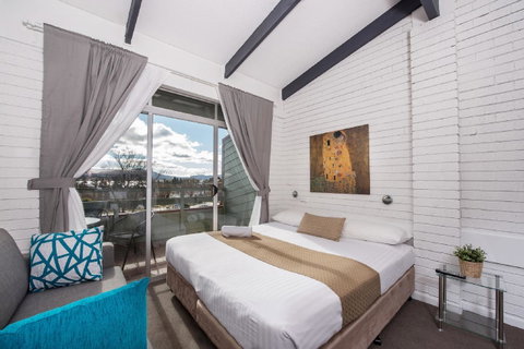 Alpine Gables - Accommodation Coffs Harbour 14