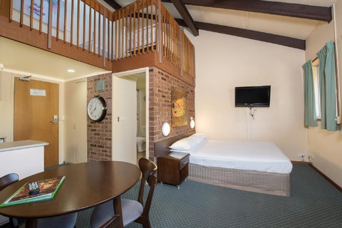 Alpine Gables - Accommodation Coffs Harbour 16