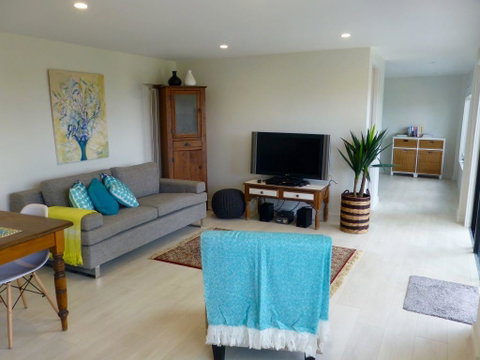 The Retreat At Palm Beach - Accommodation Coffs Harbour 7