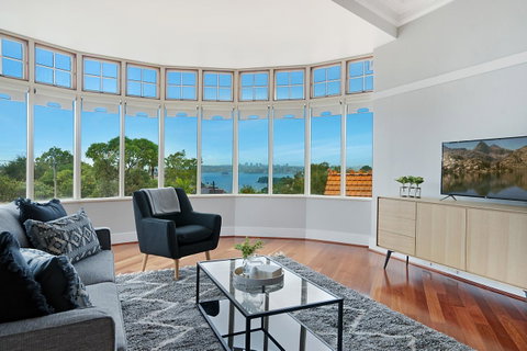 Huge Harbour View Apartment In Historic Home - Accommodation Coffs Harbour 0