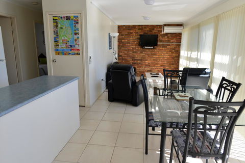 Beach House Holiday Apartments - Accommodation Coffs Harbour 8