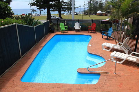 Beach House Holiday Apartments - Accommodation Coffs Harbour 4