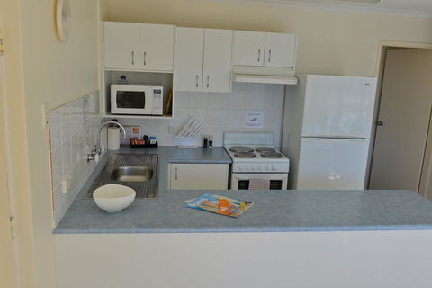 Beach House Holiday Apartments - Accommodation Coffs Harbour 6