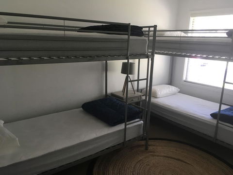 Tomaree Lodge - Accommodation Coffs Harbour 4