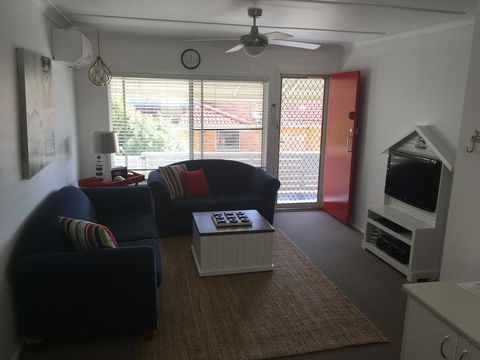 Tomaree Lodge - Accommodation Coffs Harbour 0