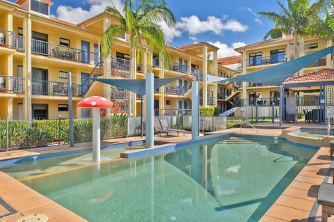 South Pacific Apartments - Accommodation Coffs Harbour 0