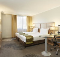 Holiday Inn Parramatta - Accommodation Coffs Harbour