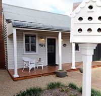 Thelma's Temora - Accommodation Coffs Harbour