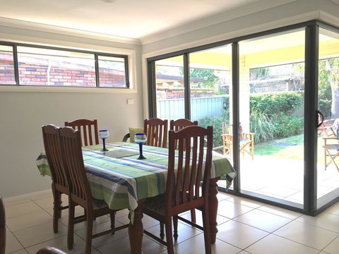 Sydney Amazing Holiday Home Bridal BnB - Accommodation Coffs Harbour 2