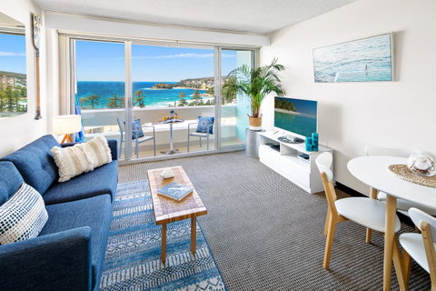 Relaxed Beachside Living - Accommodation Coffs Harbour 2