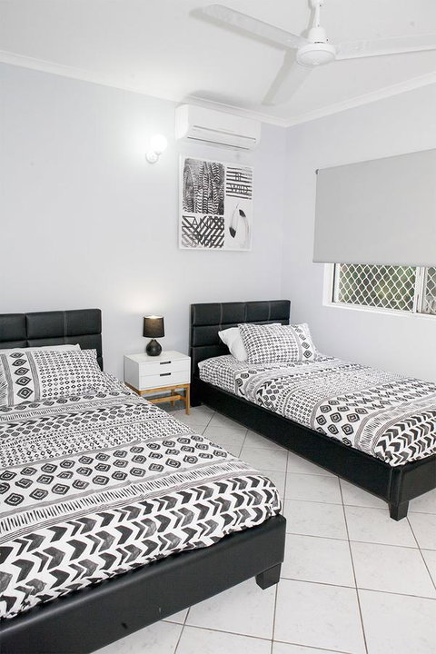 Nightcliff Foreshore Getaway - McKay Gardens - Accommodation Coffs Harbour 12