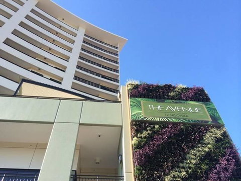 Nomikis\'On The Avenue - Accommodation Coffs Harbour 9
