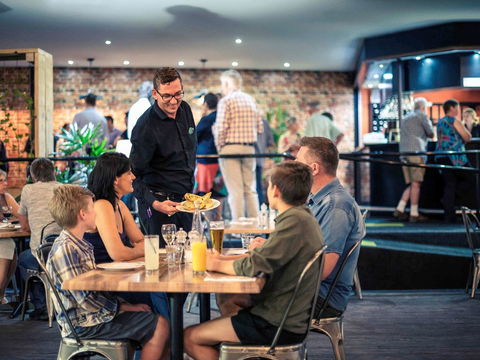 Mercure Kakadu Crocodile - Accommodation Coffs Harbour 37