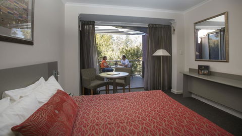 Stay At Alice Springs Hotel - Accommodation Coffs Harbour 2