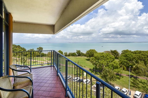 Mantra On The Esplanade - Accommodation Coffs Harbour 6