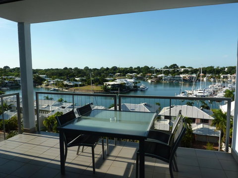 Cullen Bay Resorts - Accommodation Coffs Harbour 20