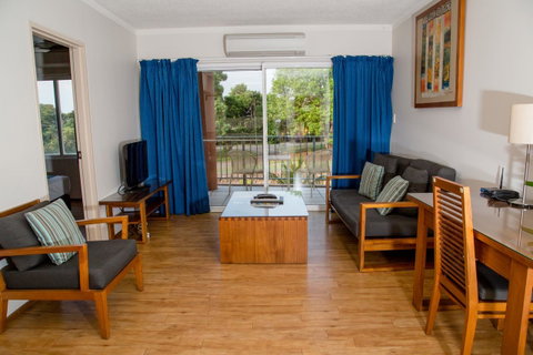 Cullen Bay Resorts - Accommodation Coffs Harbour 4