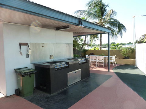 Cullen Bay Resorts - Accommodation Coffs Harbour 19