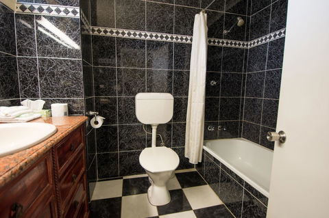 Elkira Court Motel - Accommodation Coffs Harbour 15