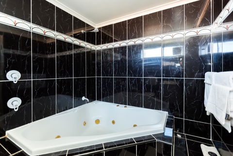 Elkira Court Motel - Accommodation Coffs Harbour 26