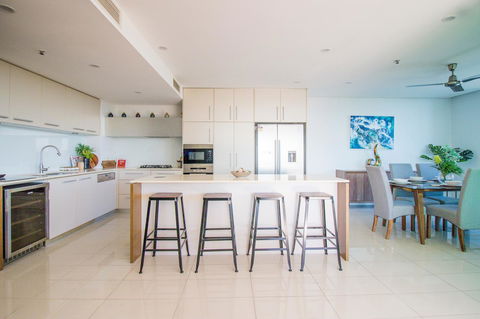 ZEN BY THE WATER - Esplanade Darwin Retreat - Accommodation Coffs Harbour 21