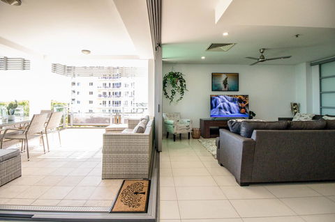 ZEN BY THE WATER - Esplanade Darwin Retreat - Accommodation Coffs Harbour 40