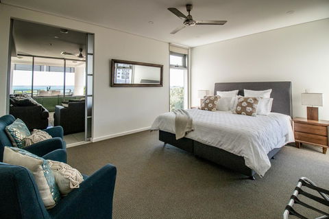 ZEN BY THE WATER - Esplanade Darwin Retreat - Accommodation Coffs Harbour 5