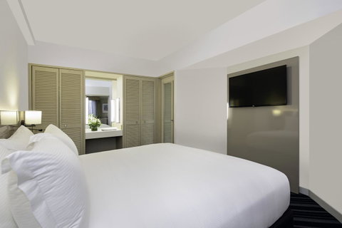 DoubleTree By Hilton Esplanade Darwin - Accommodation Coffs Harbour 15