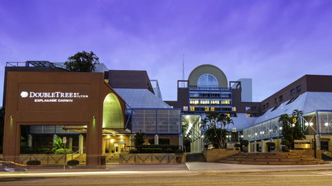 DoubleTree By Hilton Esplanade Darwin - Accommodation Coffs Harbour 9