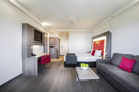 Novotel Darwin CBD - Accommodation Coffs Harbour 9