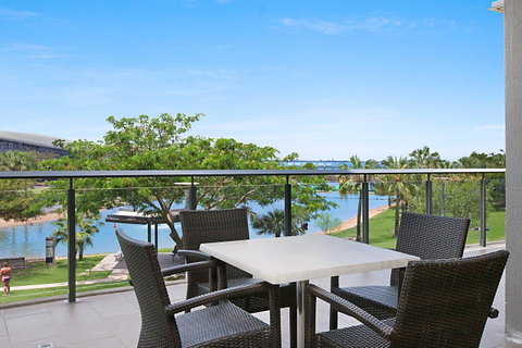 Darwin Waterfront Luxury Suites - Accommodation Coffs Harbour 1