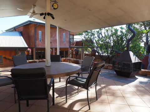 Wilmots On Dixon - Accommodation Coffs Harbour 1