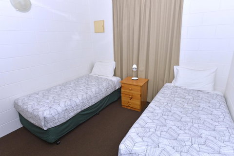 City Gardens Apartments - Accommodation Coffs Harbour 9