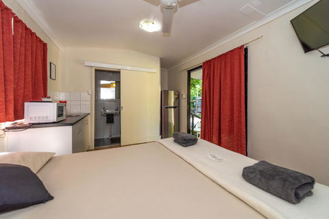 Oasis Tourist Park - Accommodation Coffs Harbour 12