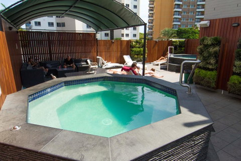 Chillis Backpackers - Accommodation Coffs Harbour 4